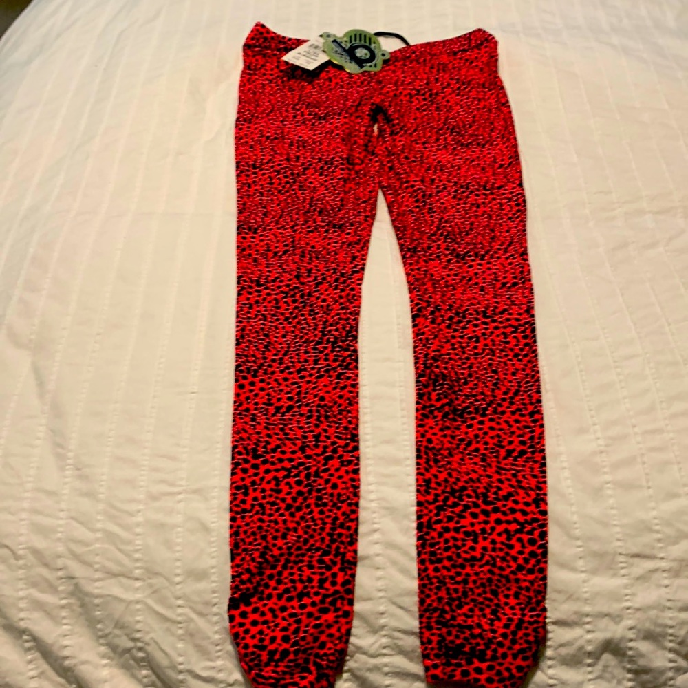 B Swim bottoms leggings